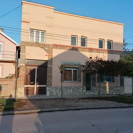 Sirmium Apartment